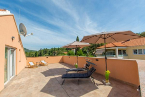 Casa Lidia - Modern & Spacious & Few Steps to Beach & Breathtaking View